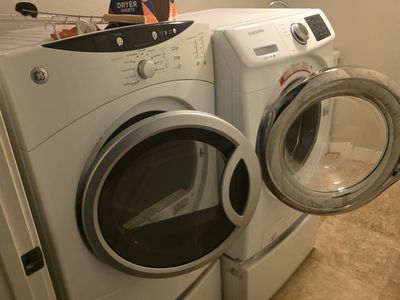 Front Load Washer and dryer in GREAT Condition!
