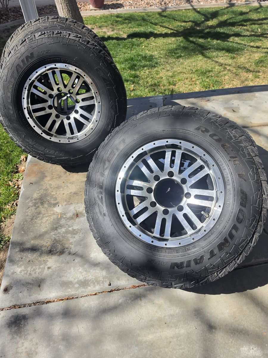4 Tires with Rims