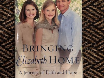 Bringing Elizabeth Home: A Journey of Faith and Hope by Ed & Lois Smart