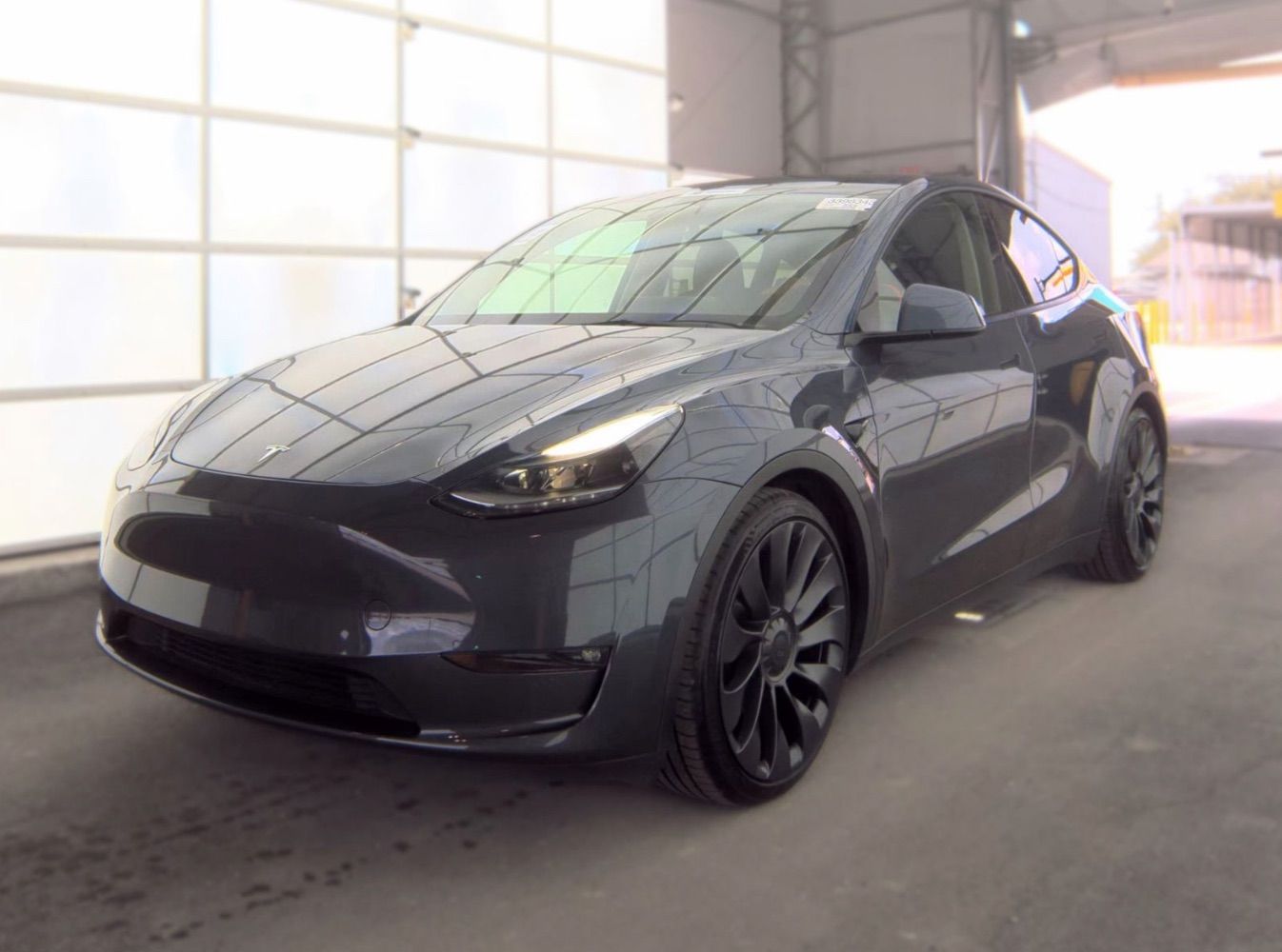 2023 Tesla Model Y Performance