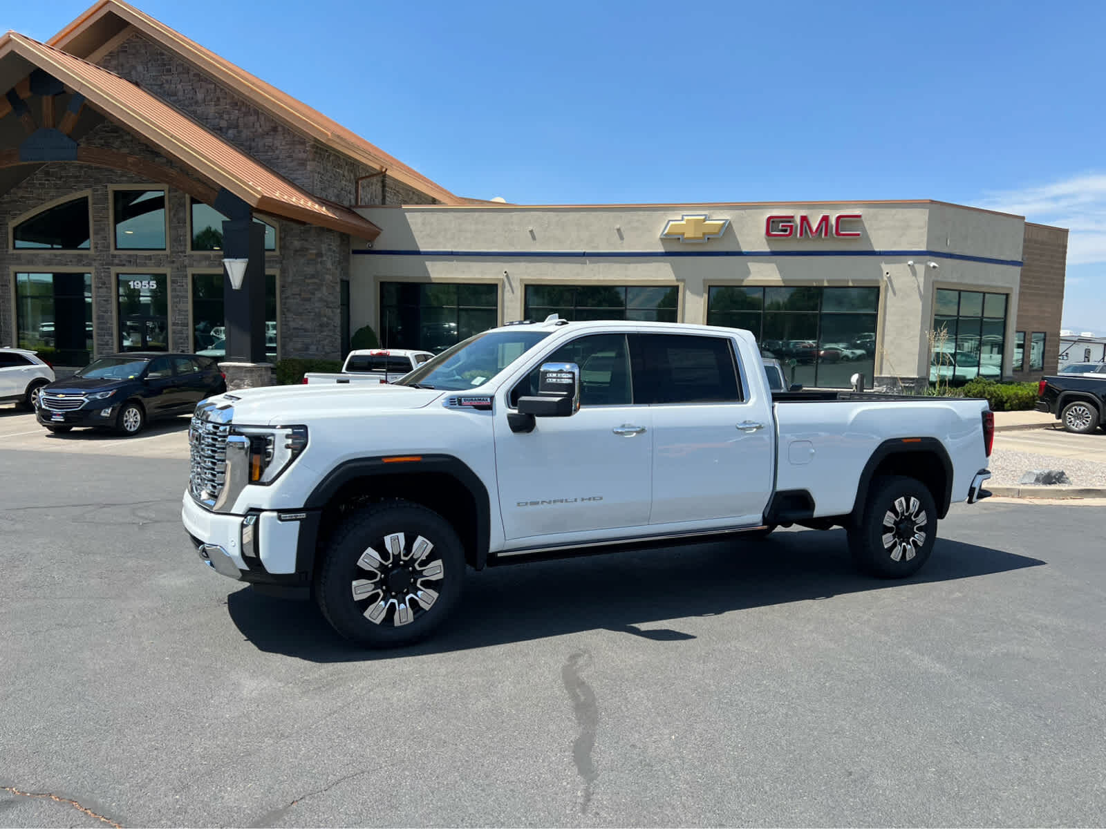 2025 GMC Sierra 3500HD Denali