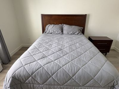 Queen Bed Set – Frame, DreamCloud Mattress, Dresser & Nightstand (Costco, Mid-Century Style)