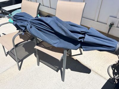 Sunvilla 10 ft Patio Umbrella(no base)