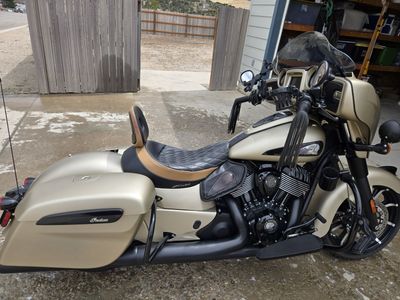 2022 Indian CHIEFTAIN DARK HORSE - STURGIS EDITION