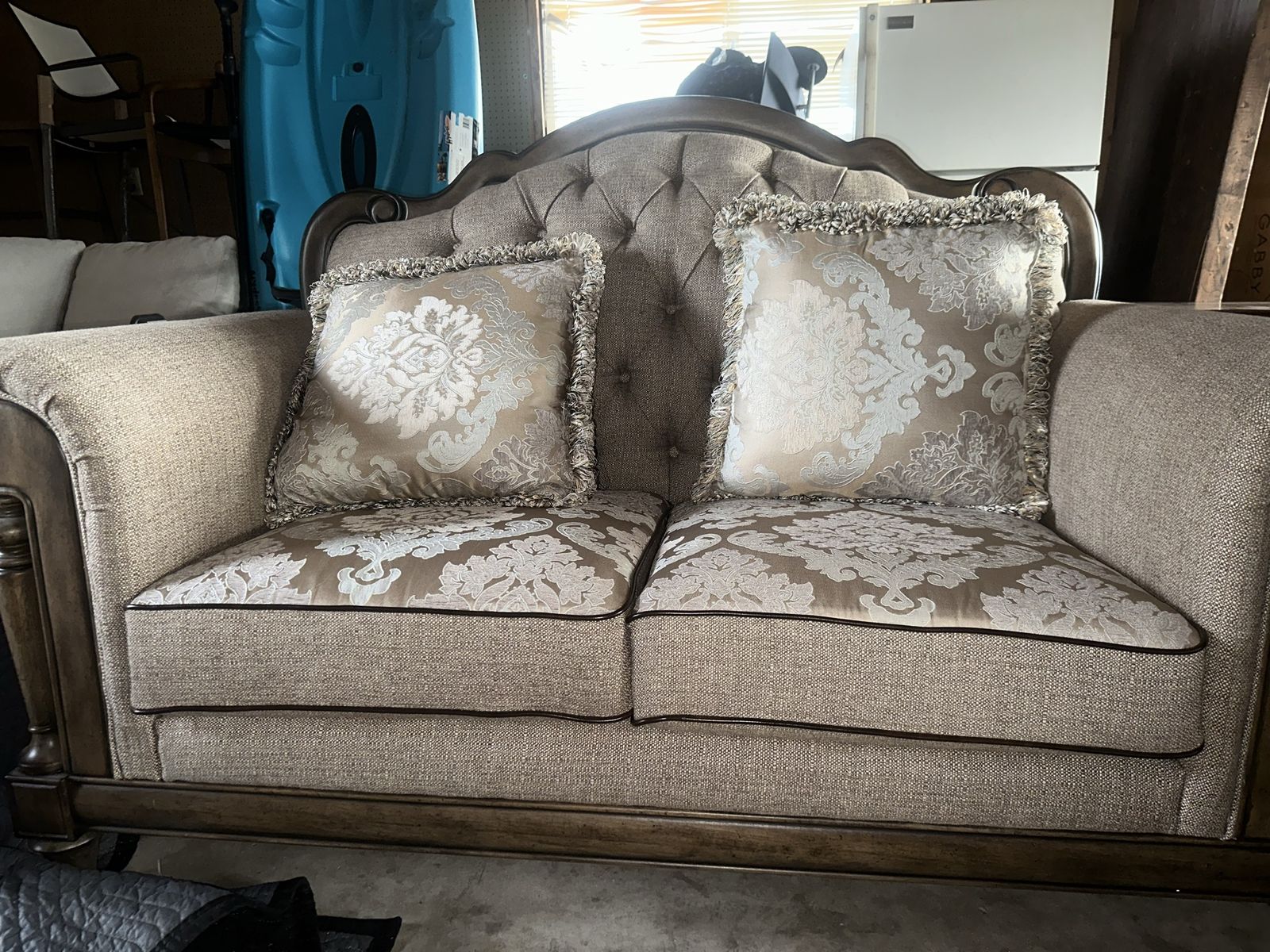 Main image 4