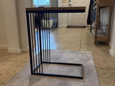End table