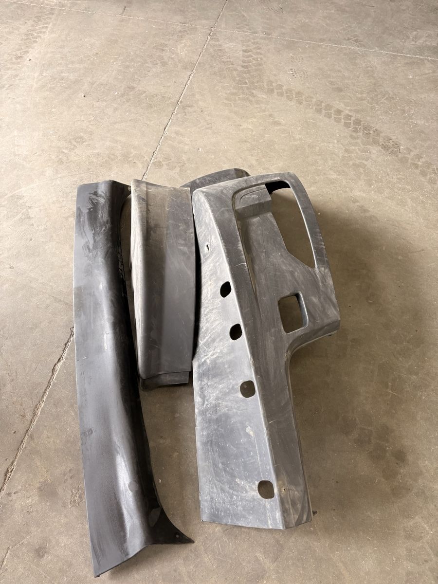 Main image 3