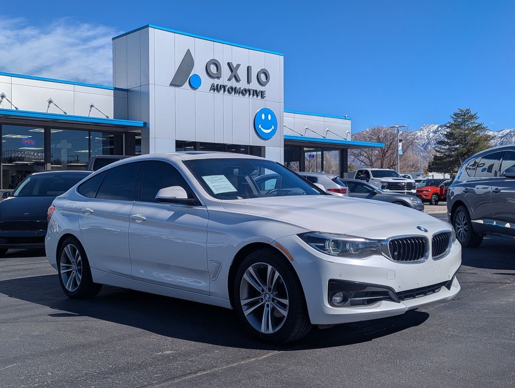 2017 BMW 3 Series 330i xDrive Gran Turismo