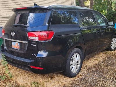 2016 Kia Sedona