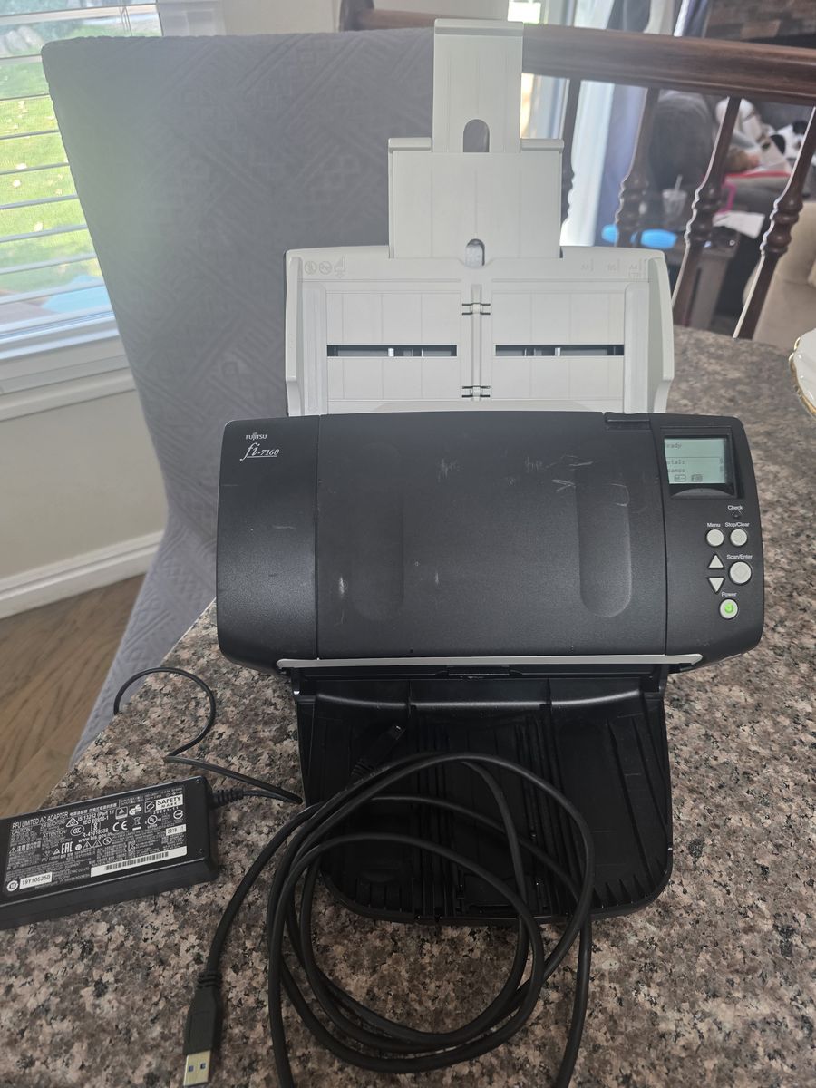 Fujitsu fi-7160 Professional Duplex Document Scanner- Used