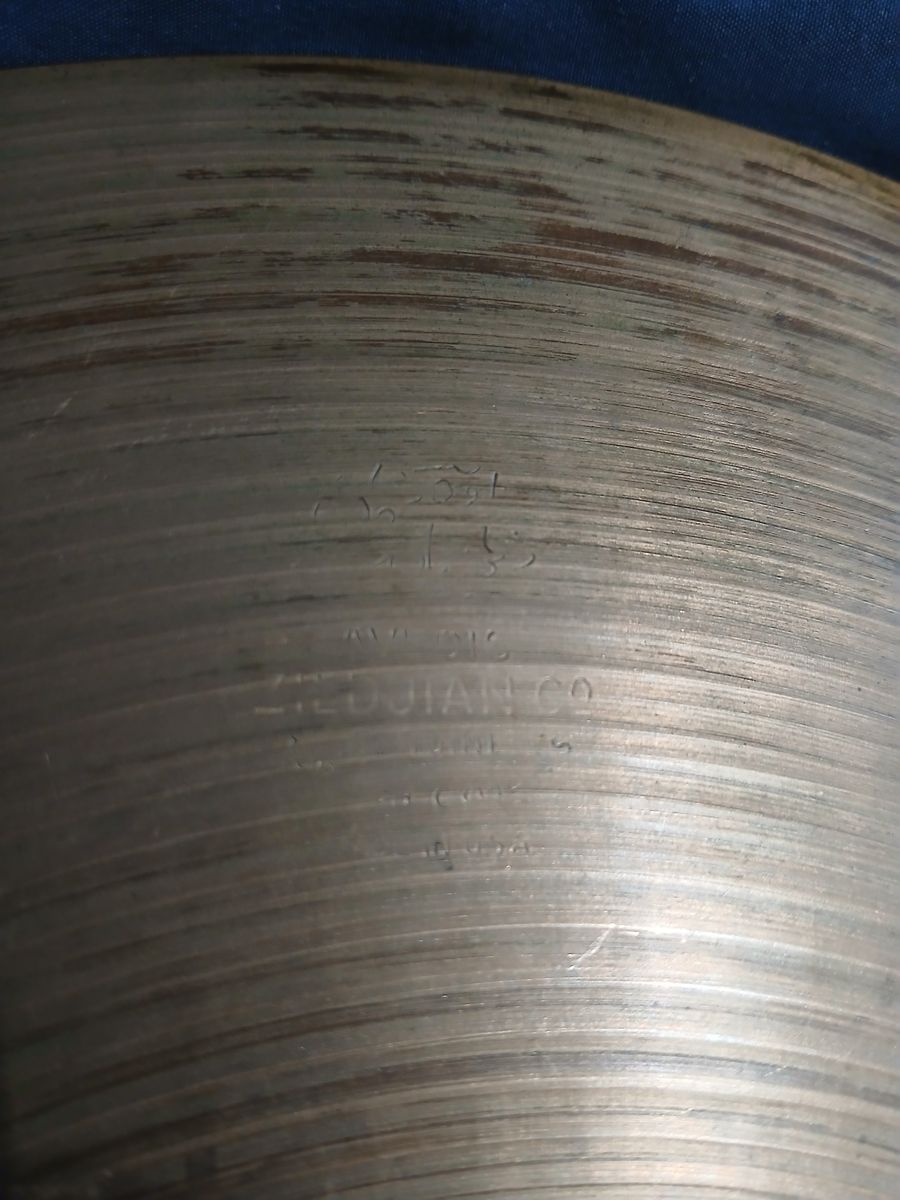 Main image 12