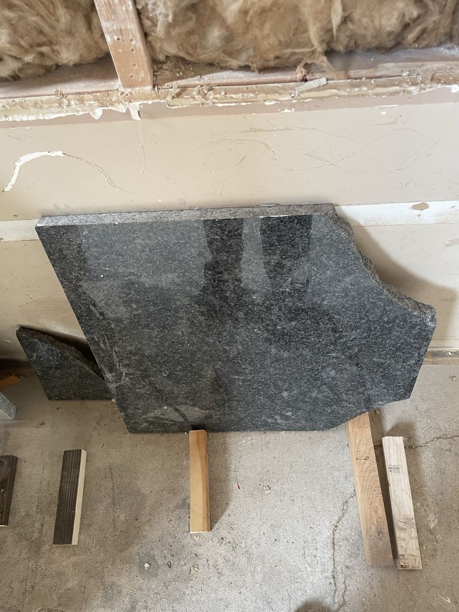 Main image 6