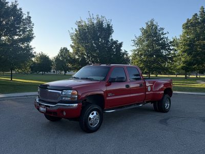 2004 GMC 3500 DRW SLE