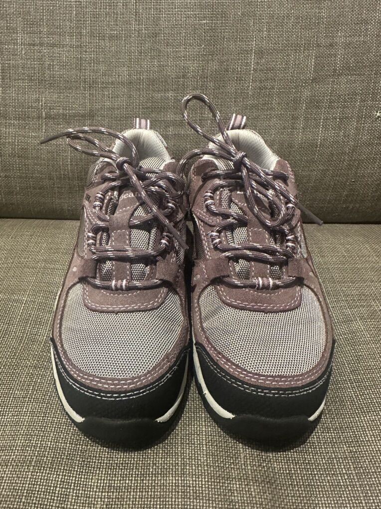 LLBean Women’s 6 Mesh/lthr Wtrprf Hiking Shoes