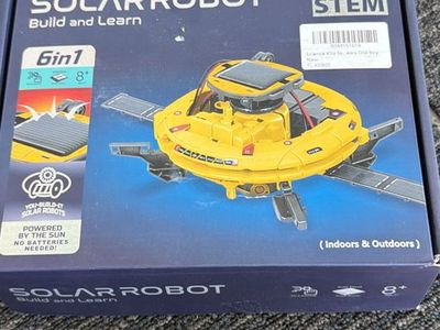 6-in-1 Educational STEM Solar Robot Kit Build & Learn