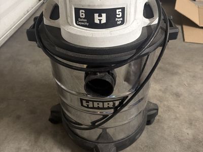 HART 6 Gallon 5 Peak HP Stainless Steel Wet/Dry Shop Vacuum