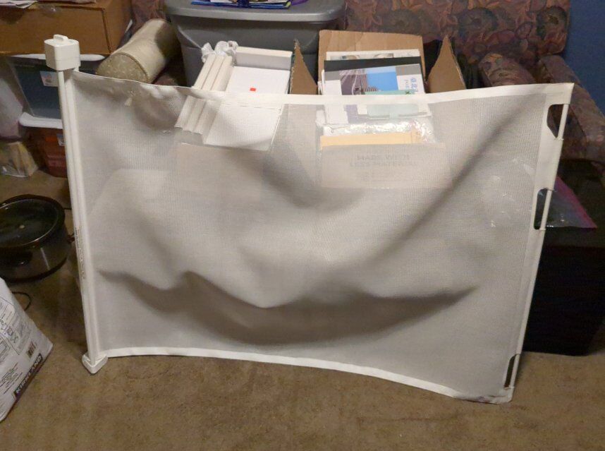 Vinyl Mesh Dog/Child Gate - Excellent Condition