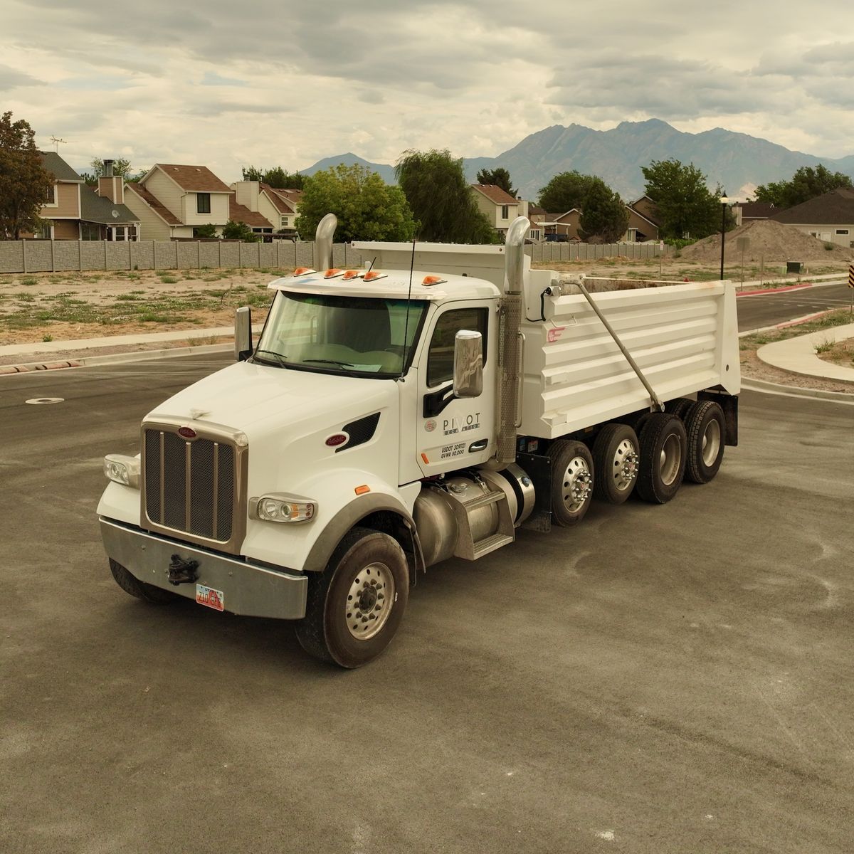 2018 Peterbilt 567 Dump Truck