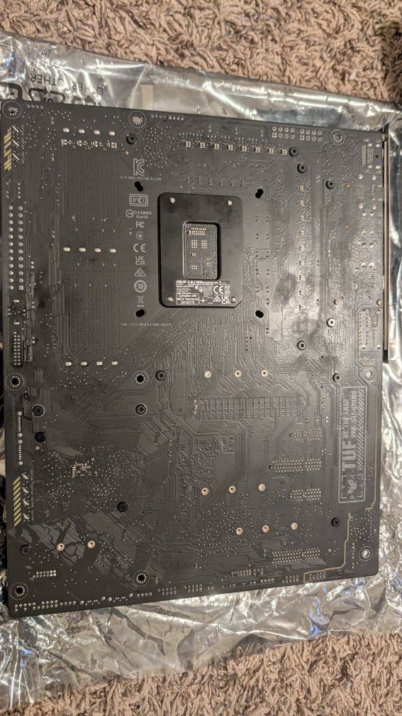 Main image 5