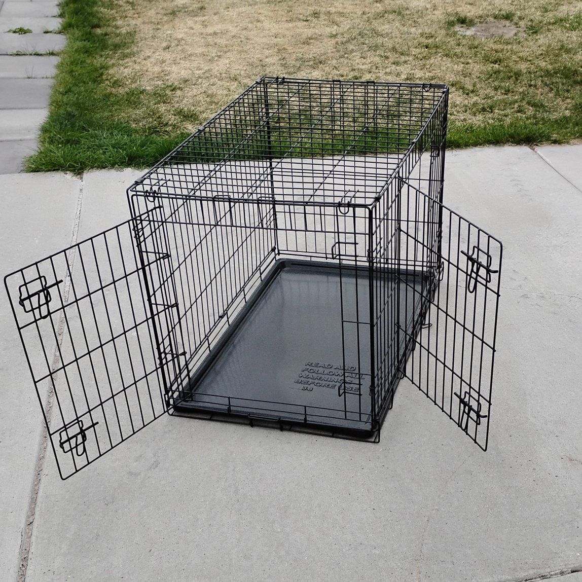 dog kennel cage crate large very clean like new