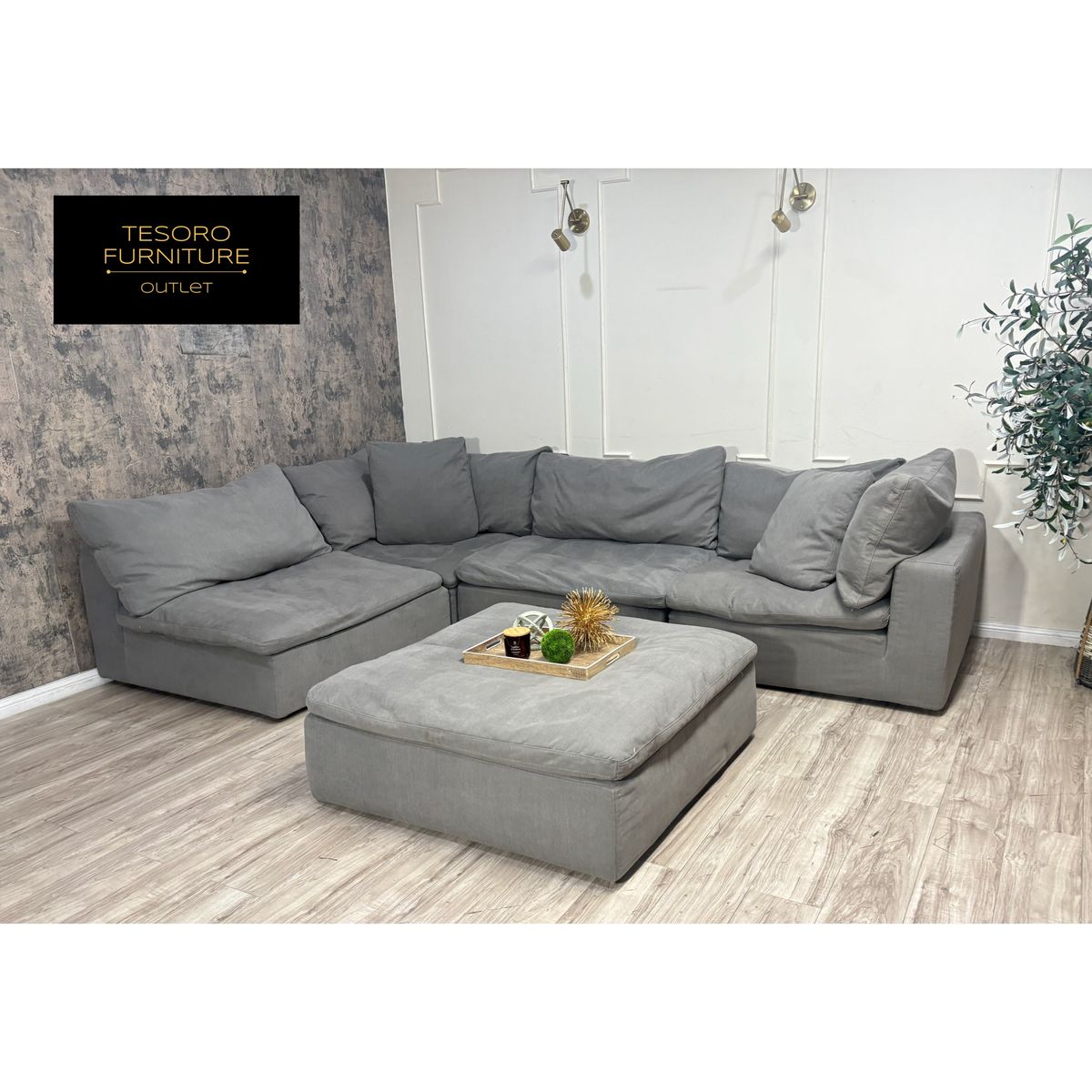 DOWNEAST CLOUD MODULAR SECTIONAL WE OFFER DELIVERY