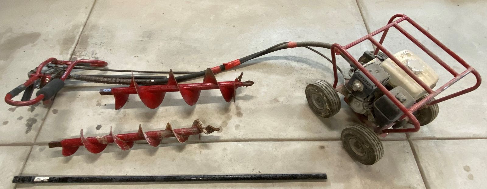 Little Beaver One Man  Fence Post Auger