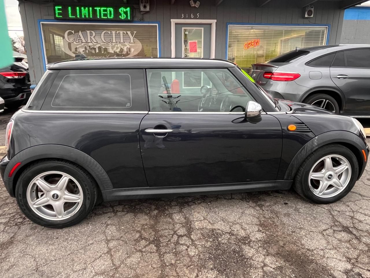 2008 Mini Cooper Base