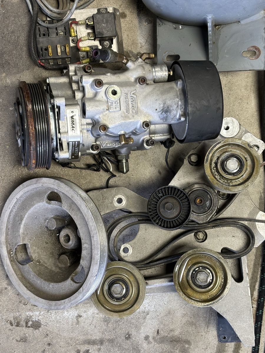 V MAC Under air compressor