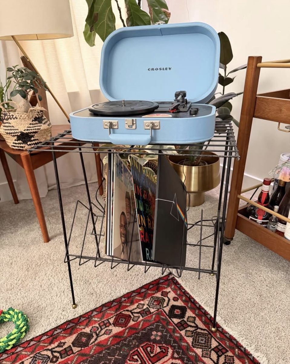Mcm Vintage vinyl metal rack shelf