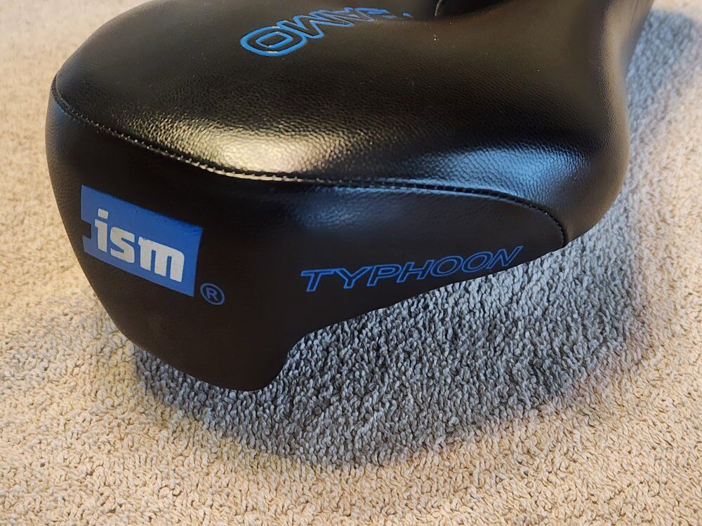 ISM Adamo Typhoon saddle
