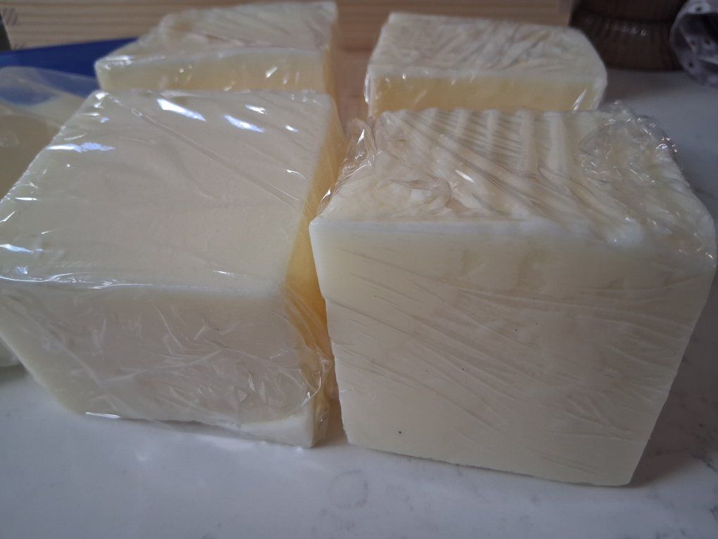 beef tallow for diy or cooking.