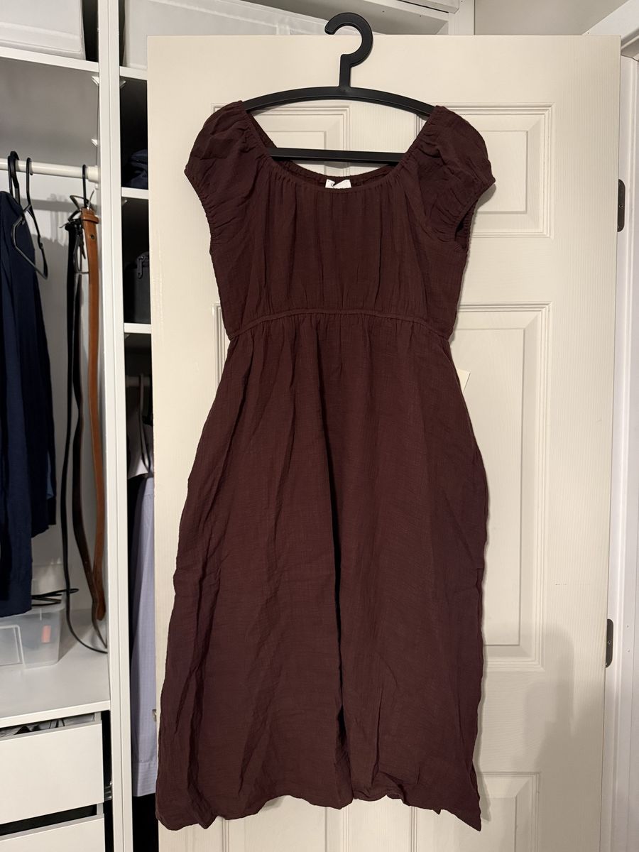 Brown Short Sleeve Midi Dress Scoop Neck