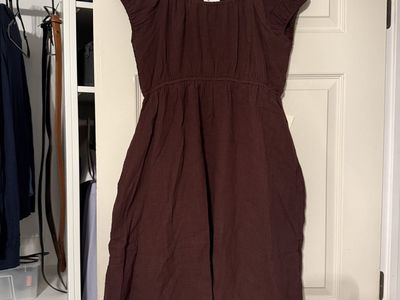Brown Short Sleeve Midi Dress Scoop Neck