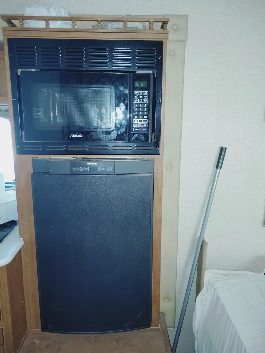 Main image 7