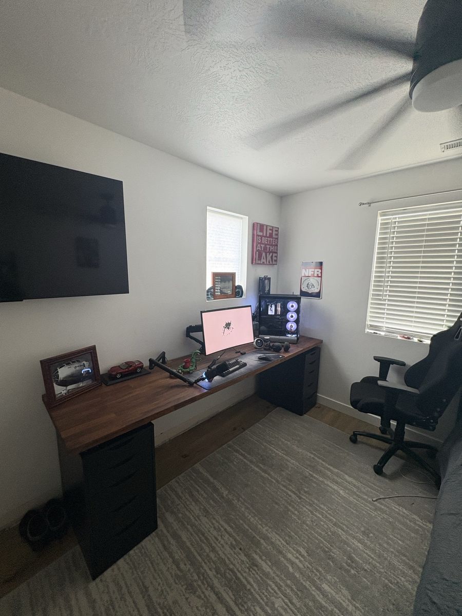 3 gaming monitors