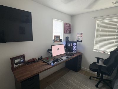 3 gaming monitors