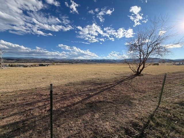10 Acre Building Lot near Flaming Gorge