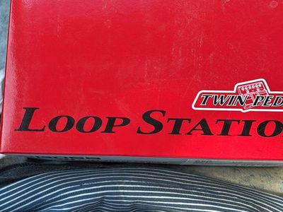 BOSS RC-30 Dual Track Looper Pedal - Loop Station Twin Pedal in Pink - Excellent Condition
