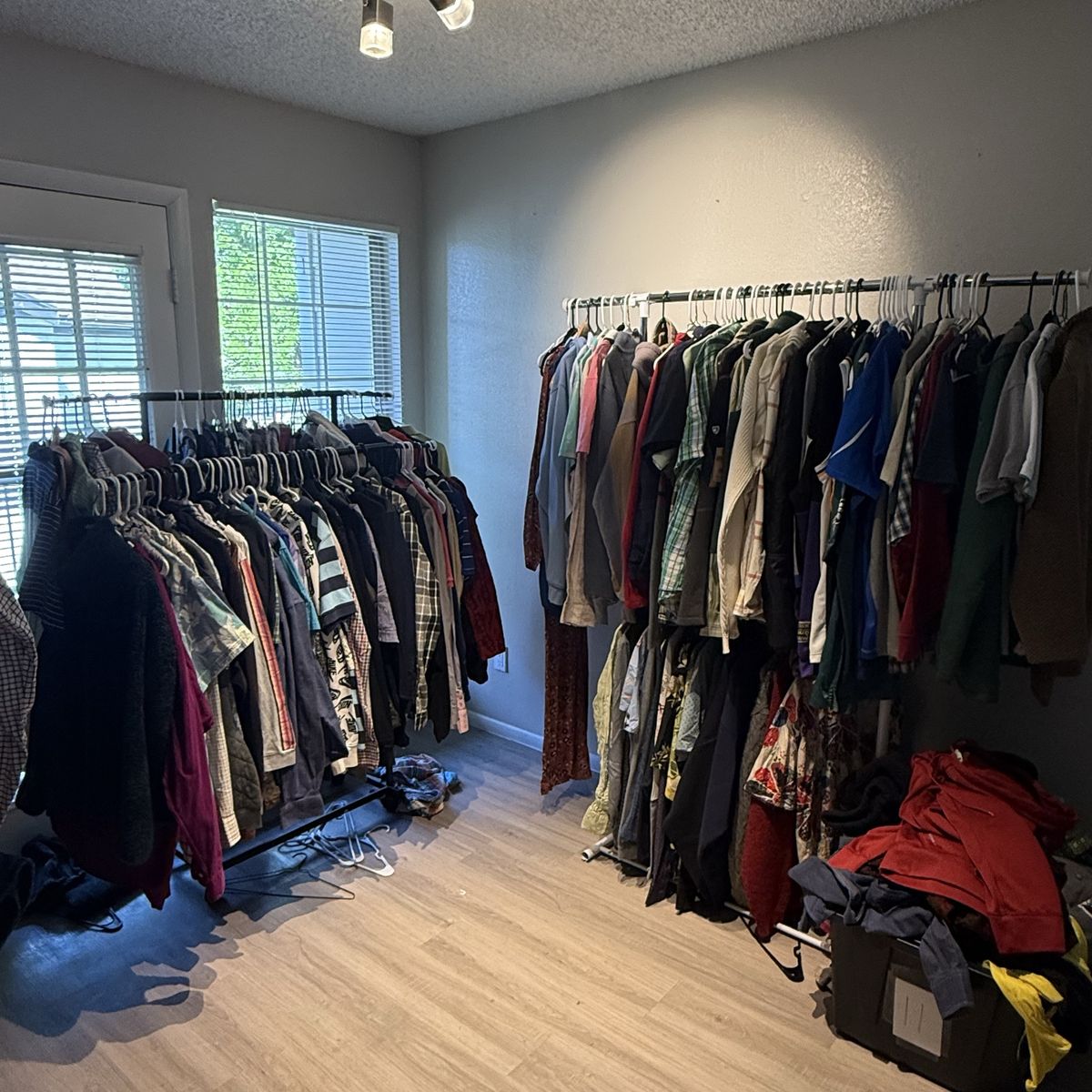 MASSIVE ESTATE SALE EBAY LIQUIDATION FRIDAY-SATURDAY!