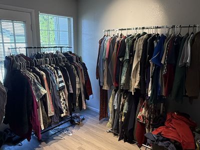 MASSIVE ESTATE SALE EBAY LIQUIDATION FRIDAY-SATURDAY!