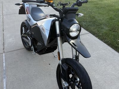 Zero FXE 7.2 Electric Motorcycle