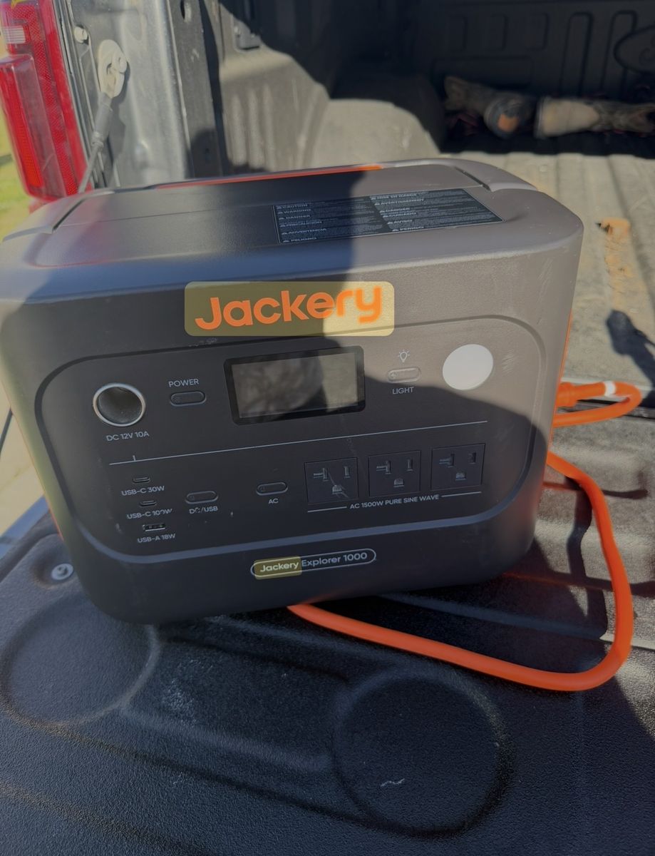 Jackery Explorer 1000 Portable Power Station 1002Wh LiFePO4 Battery Solar Generator