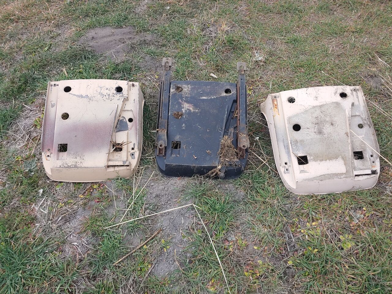 1978-1982 C3 Corvette Clam Shell Seat Bottoms