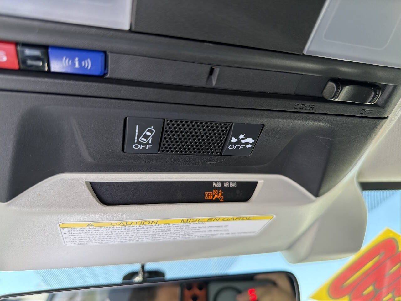 Main image 10