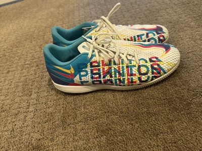 Nike Phantom Indoor Soccer Shoes Size 5.5 Mens