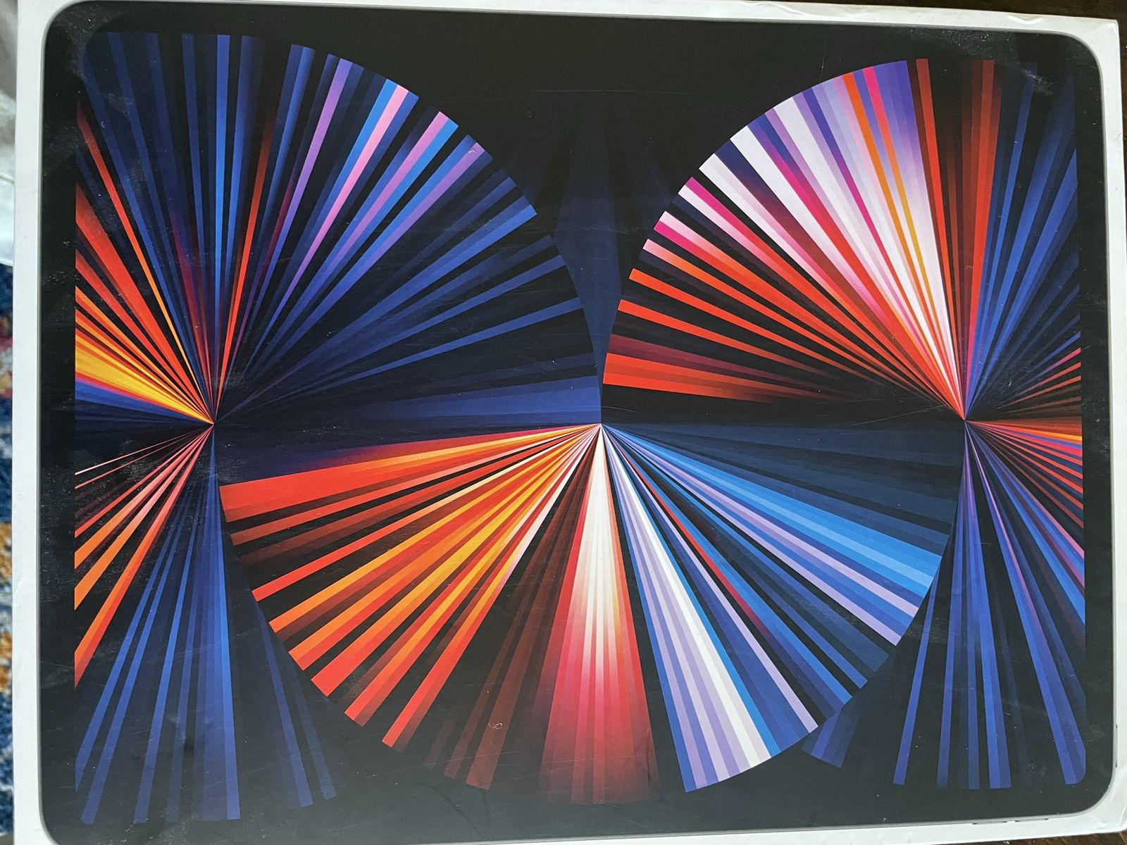 iPad Pro 12.9-inch (5th Generation) Wi-Fi + Cellular