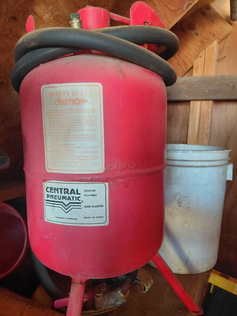  Abrasive Sandblaster