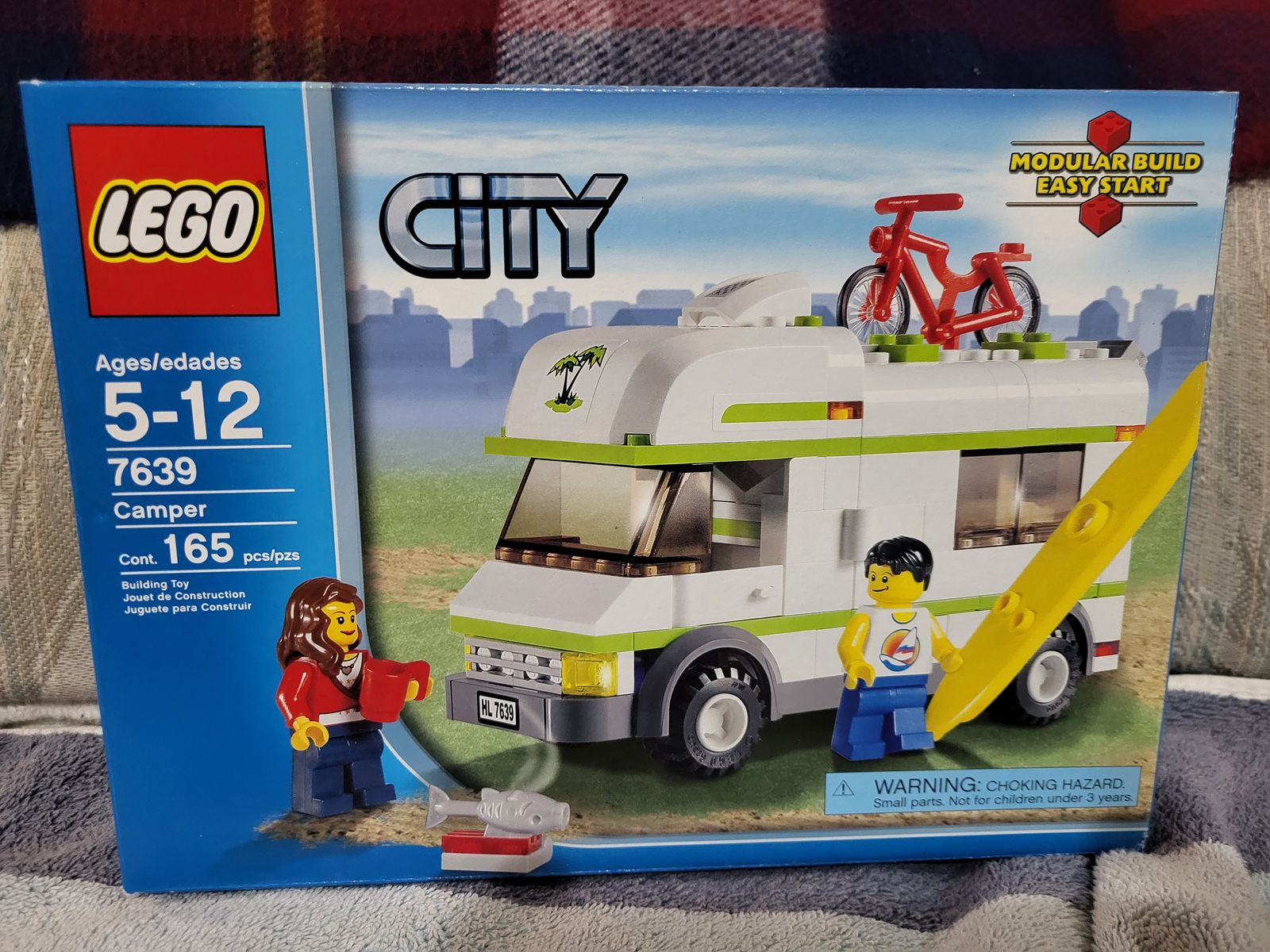 LEGO CITY CAMPER  2009 ISSUE