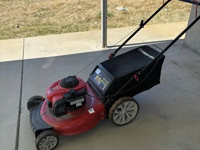 Troy-Bilt 21” Push Lawn Mower – Runs Good