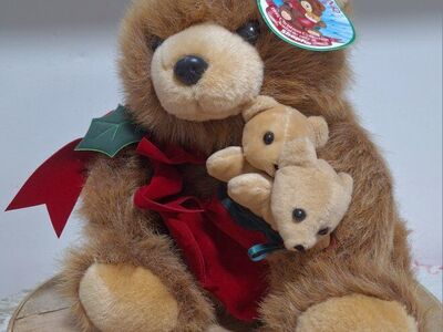 Adorable Vintage Holly Bear Xmas Plush Bear 1992